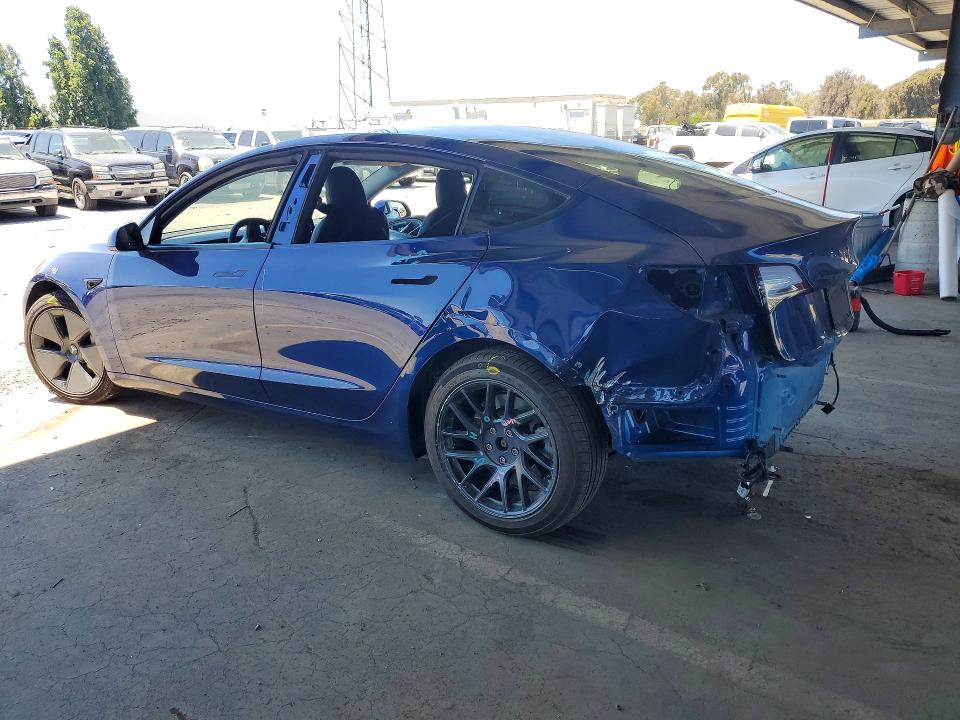 58606876 :رقم المزاد ، 5YJ3E1EA0MF943146 vin ، 2021 Tesla Model 3 مزاد بيع