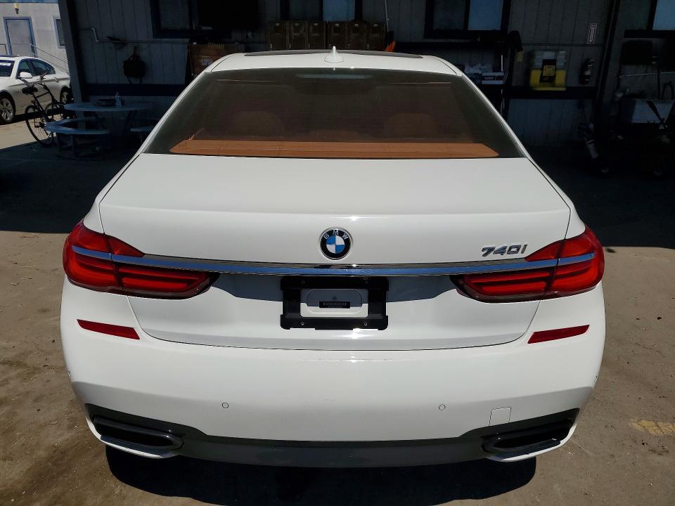 57250236 :رقم المزاد ، WBA7E2C51GG547344 vin ، 2016 Bmw 740 مزاد بيع