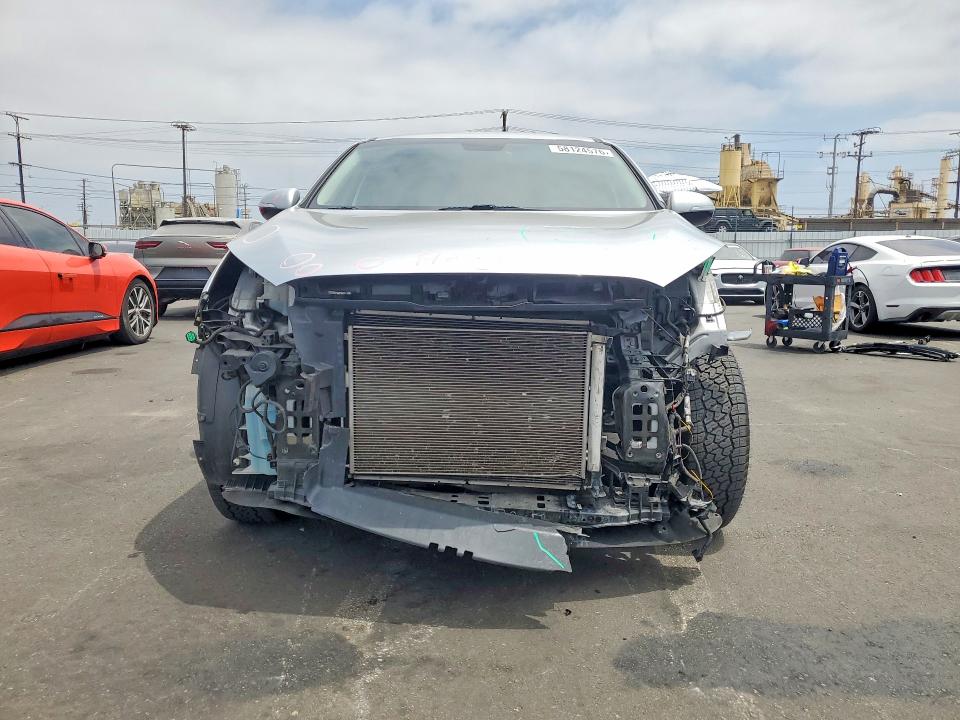 Продаж на аукціоні авто 2019 Kia Sorento, vin: 5XYPG4A35KG572303, номер лоту: 58124576