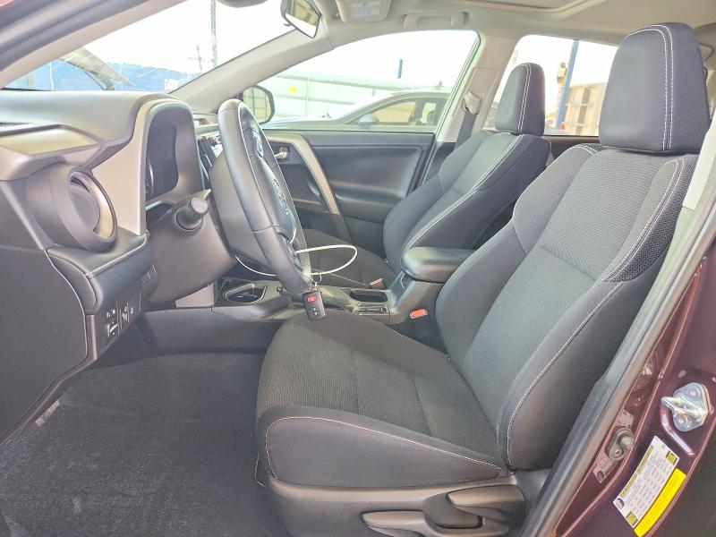 58797466 :رقم المزاد ، 2T3WFREV9JW444041 vin ، 2018 Toyota Rav4 مزاد بيع