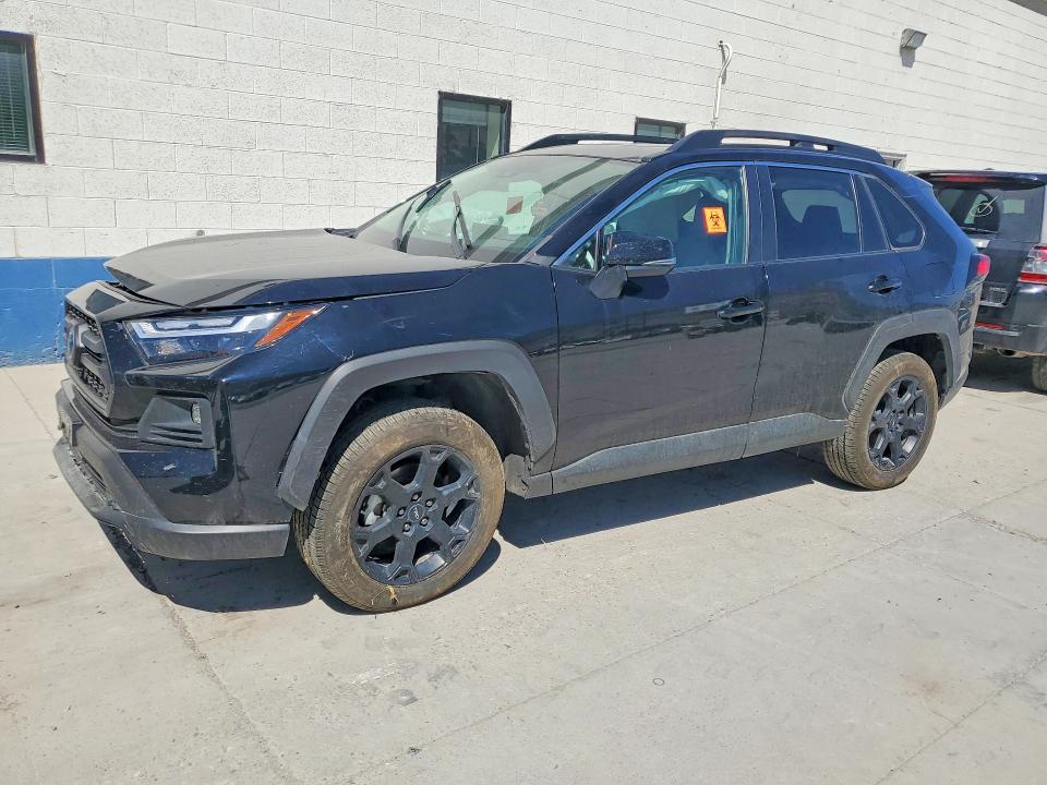 Продажа на аукционе авто 2022 Toyota Rav4, vin: 2T3S1RFV8NW324507, номер лота: 57377576