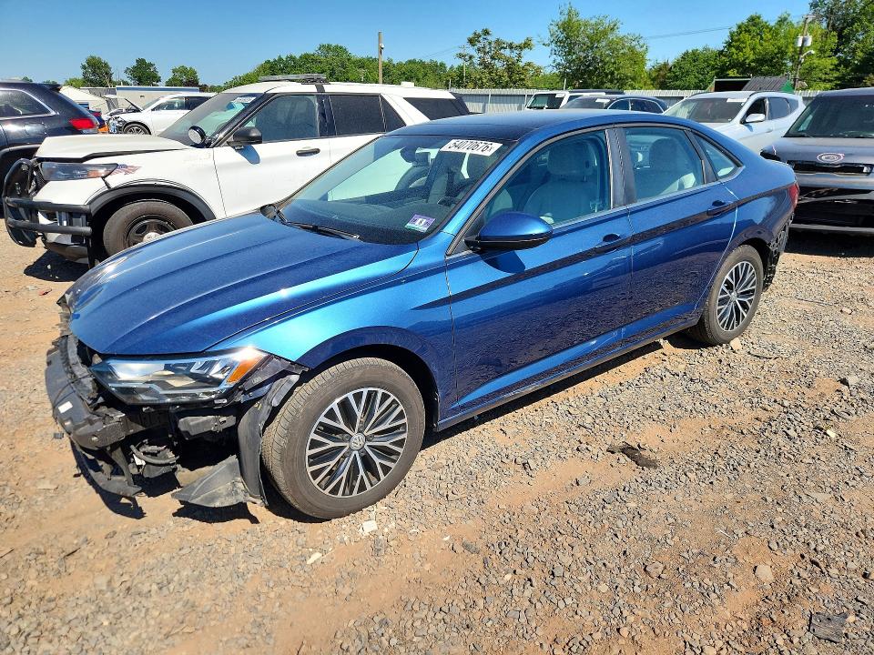 54070676 :رقم المزاد ، 3VWC57BU8KM198170 vin ، 2019 Volkswagen Jetta مزاد بيع