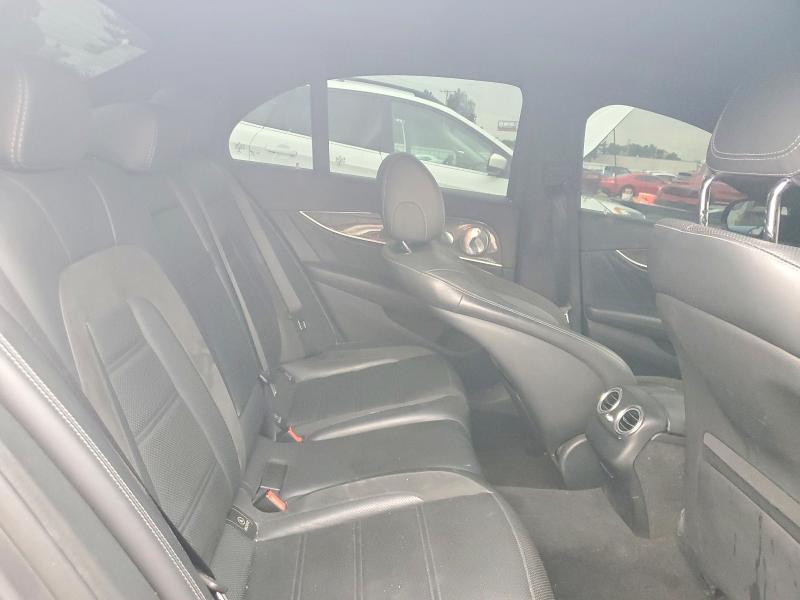 58866446 :رقم المزاد ، WDDZF6BB7KA622055 vin ، 2019 Mercedes-benz E مزاد بيع