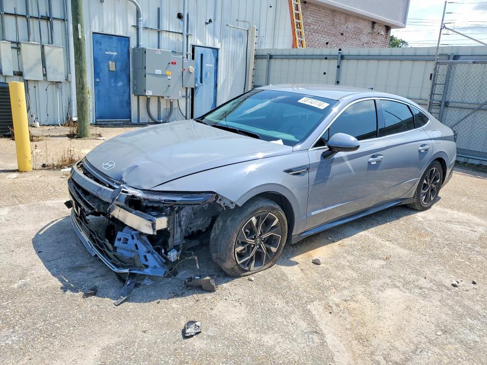 Продажа на аукционе авто 2024 Hyundai Sonata, vin: KMHL64JA2RA372100, номер лота: 58743116