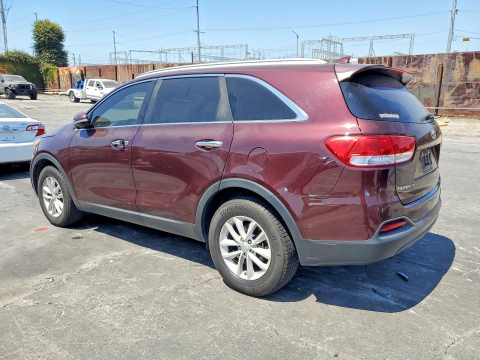 59144816 :رقم المزاد ، 5XYPG4A3XJG347731 vin ، 2018 Kia Sorento مزاد بيع