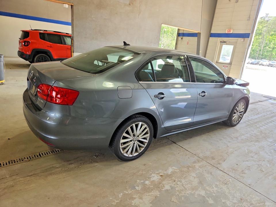 Продажа на аукционе авто 2011 Volkswagen Jetta, vin: 3VWLX7AJ4BM309217, номер лота: 55505176