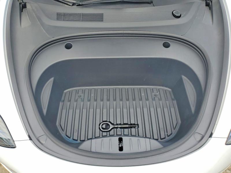 2023 Tesla Model 3 მანქანა იყიდება აუქციონზე, vin: 5YJ3E1EA1PF671453, აუქციონის ნომერი: 57211856