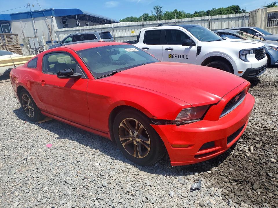 56140516 :رقم المزاد ، 1ZVBP8AM7E5302414 vin ، 2014 Ford Mustang مزاد بيع
