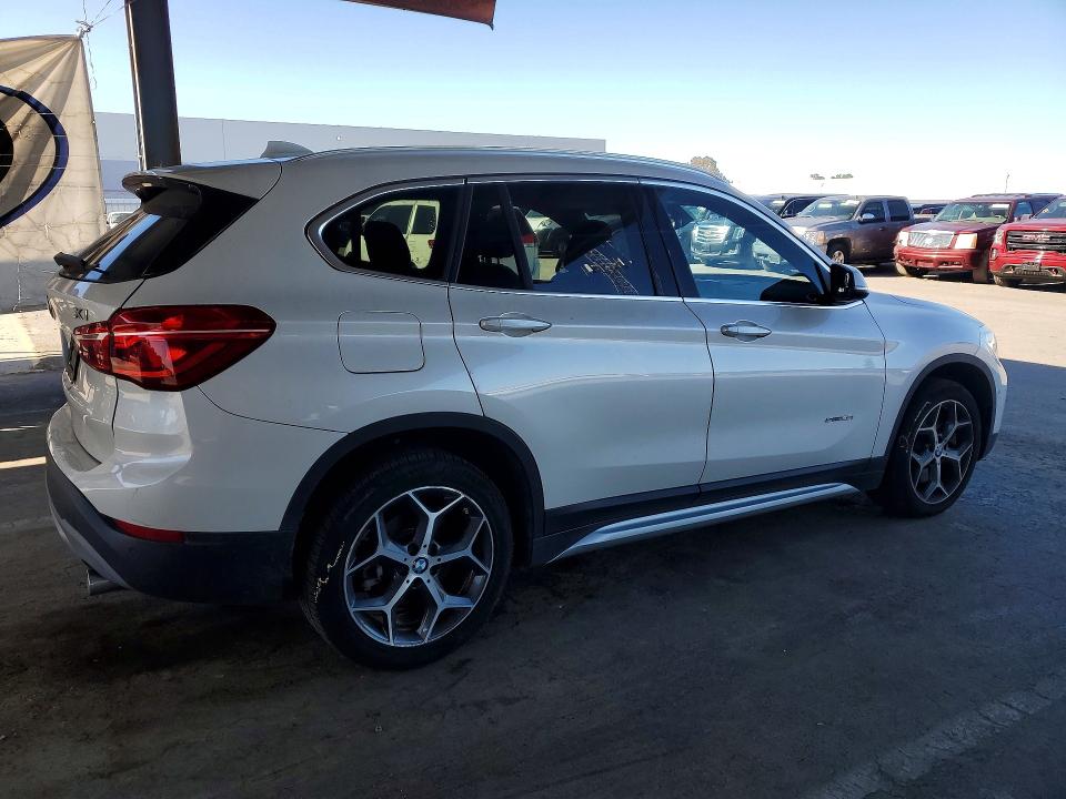 57071056 :رقم المزاد ، WBXHU7C37J5H40662 vin ، 2018 Bmw X1 مزاد بيع