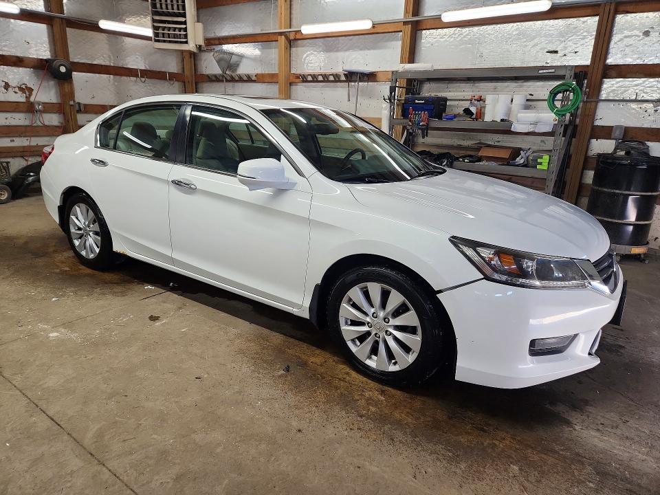 57675376 :رقم المزاد ، 1HGCR2F89EA105974 vin ، 2014 Honda Accord مزاد بيع