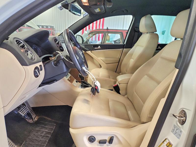 56447096 :رقم المزاد ، WVGBV7AX7GW094119 vin ، 2016 Volkswagen Tiguan مزاد بيع