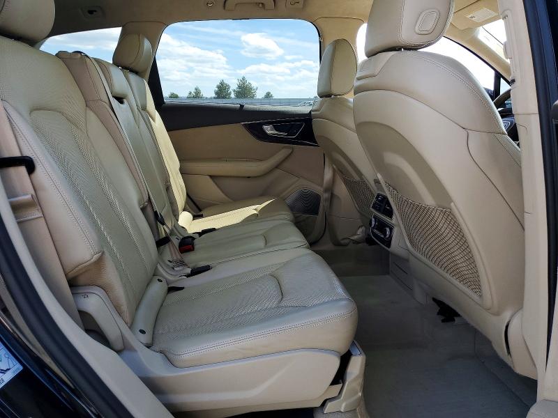 56335176 :رقم المزاد ، WA1VABF77HD030758 vin ، 2017 Audi Q7 مزاد بيع