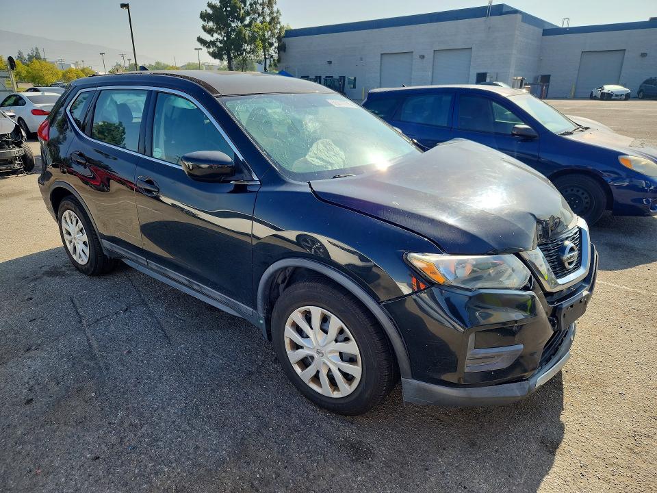 Продажа на аукционе авто 2017 Nissan Rogue, vin: 5N1AT2MT0HC738284, номер лота: 55816776