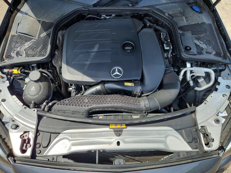 55712646 :رقم المزاد ، W1KWF8DB5MR618750 vin ، 2021 Mercedes-benz C مزاد بيع