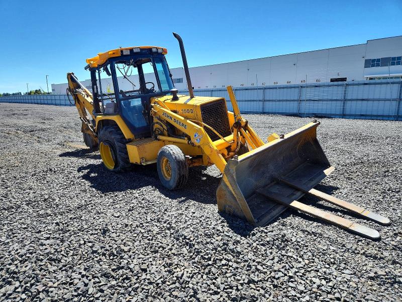 1986 John Deere 300d მანქანა იყიდება აუქციონზე, vin: T0300DA776842, აუქციონის ნომერი: 56527026