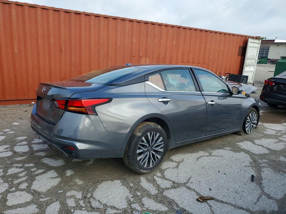 Auction sale of the 2025 Nissan Altima, vin: 1N4BL4DV6SN368918, lot number: 56513886