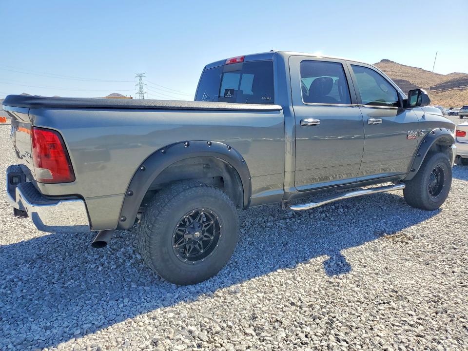 56086626 :رقم المزاد ، 3C6UD5DL5CG324835 vin ، 2012 Dodge Ram 2500 مزاد بيع