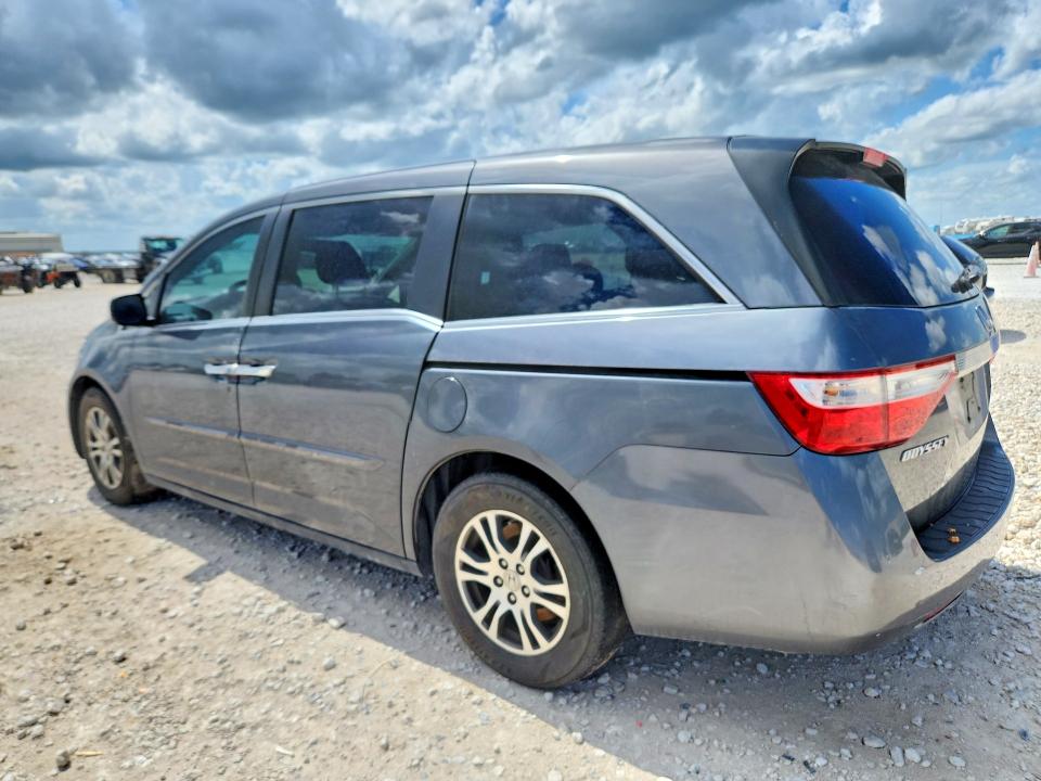 57386396 :رقم المزاد ، 5FNRL5H61DB023055 vin ، 2013 Honda Odyssey مزاد بيع