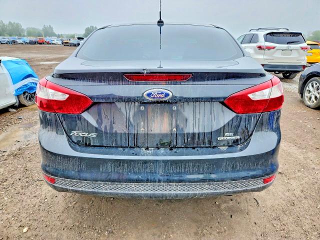 56491106 :رقم المزاد ، 1FAHP3F24CL412133 vin ، 2012 Ford Focus مزاد بيع