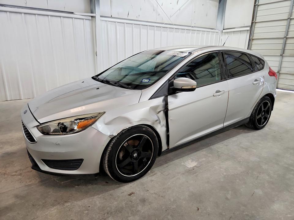 56102066 :رقم المزاد ، 1FADP3K29HL318941 vin ، 2017 Ford Focus مزاد بيع