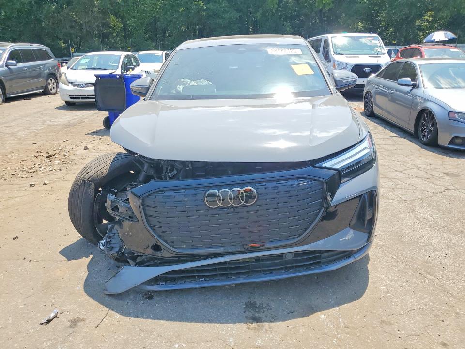 58883126 :رقم المزاد ، WA13UBFZ6RP069681 vin ، 2024 Audi Q4 E-tron مزاد بيع