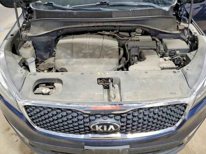 2017 Kia Sorento მანქანა იყიდება აუქციონზე, vin: 5XYPGDA54HG214152, აუქციონის ნომერი: 57703656