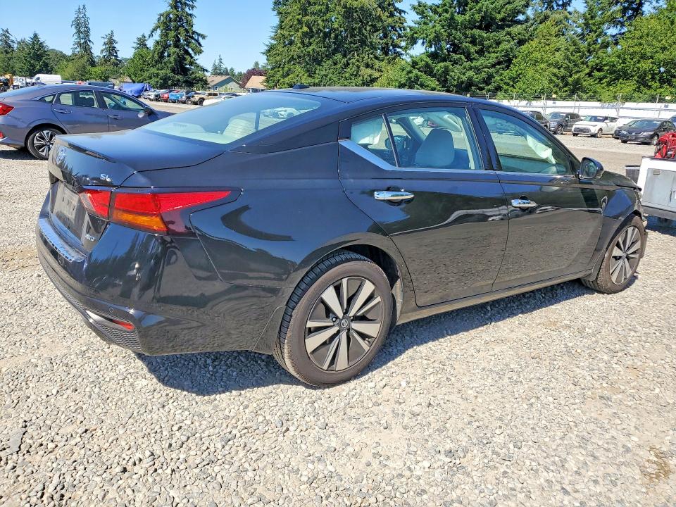 Продаж на аукціоні авто 2022 Nissan Altima, vin: 1N4BL4EW8NN303788, номер лоту: 58579116