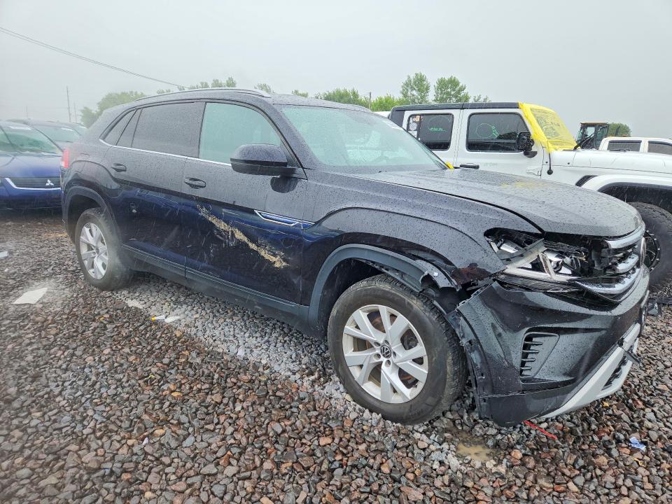 58584476 :رقم المزاد ، 1V2GC2CA7LC202857 vin ، 2020 Volkswagen Atlas Cross Sport مزاد بيع