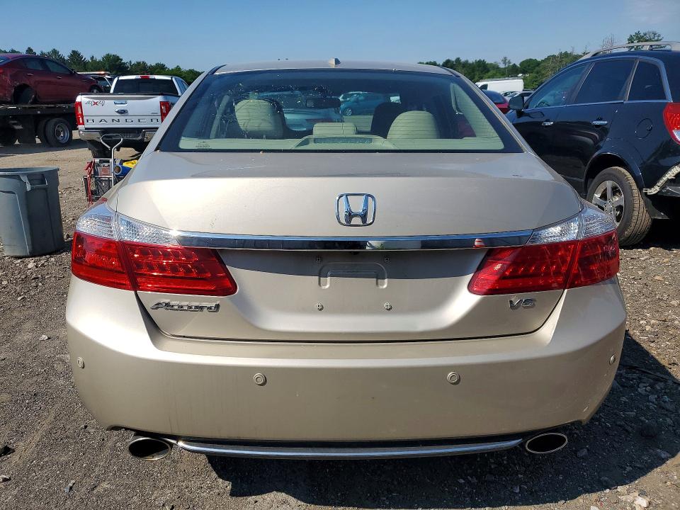 2013 Honda Accord მანქანა იყიდება აუქციონზე, vin: 1HGCR3F82DA041118, აუქციონის ნომერი: 56473446