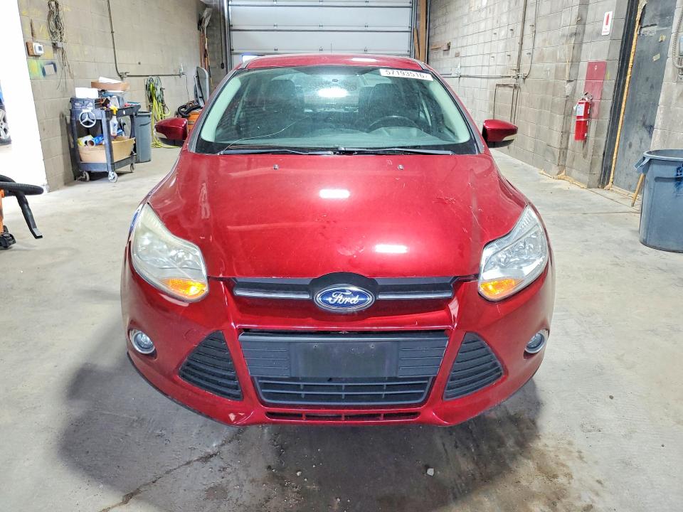 2014 Ford Focus მანქანა იყიდება აუქციონზე, vin: 1FADP3F28EL318452, აუქციონის ნომერი: 57193516