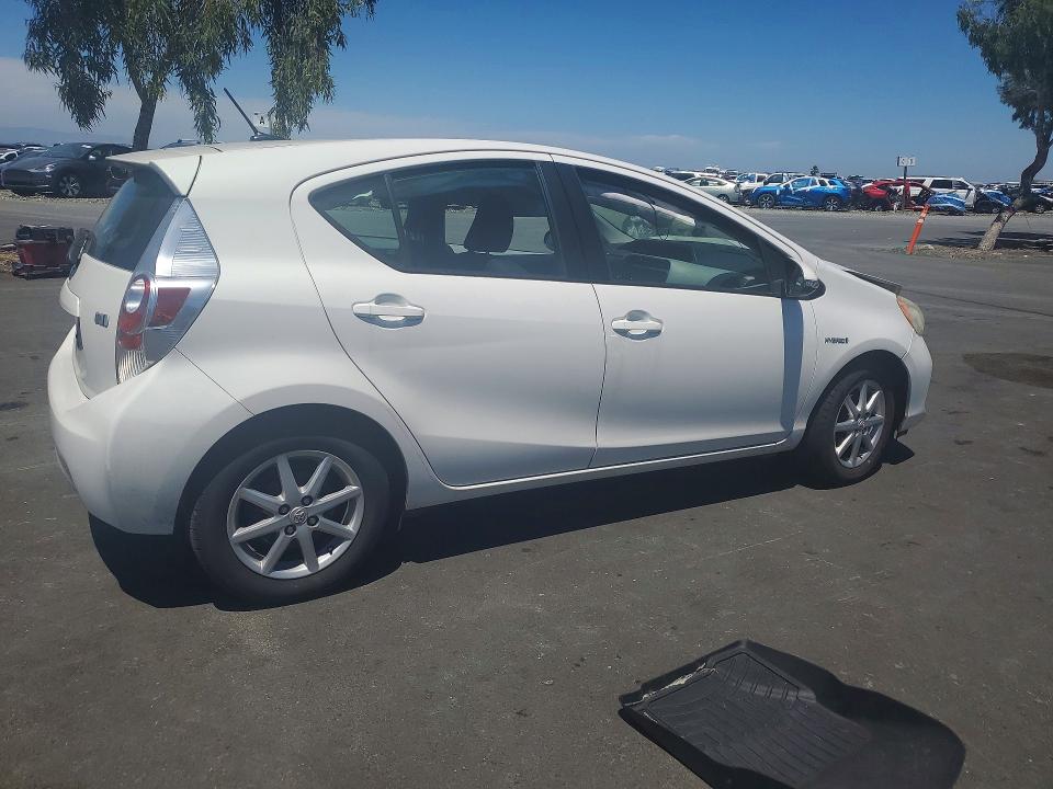 Продаж на аукціоні авто 2012 Toyota Prius C, vin: JTDKDTB33C1510296, номер лоту: 56514026