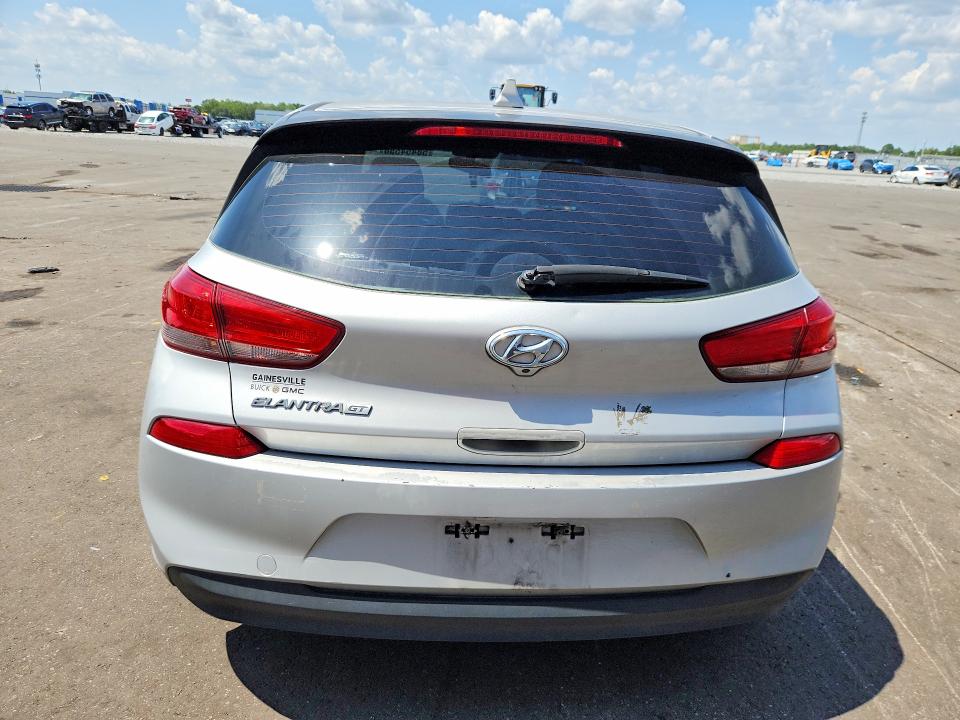 Продажа на аукционе авто 2018 Hyundai Elantra Gt, vin: KMHH35LE4JU057953, номер лота: 58454556