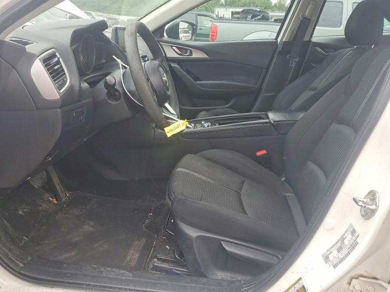 Продаж на аукціоні авто 2018 Mazda 3, vin: 3MZBN1U70JM186335, номер лоту: 58479536