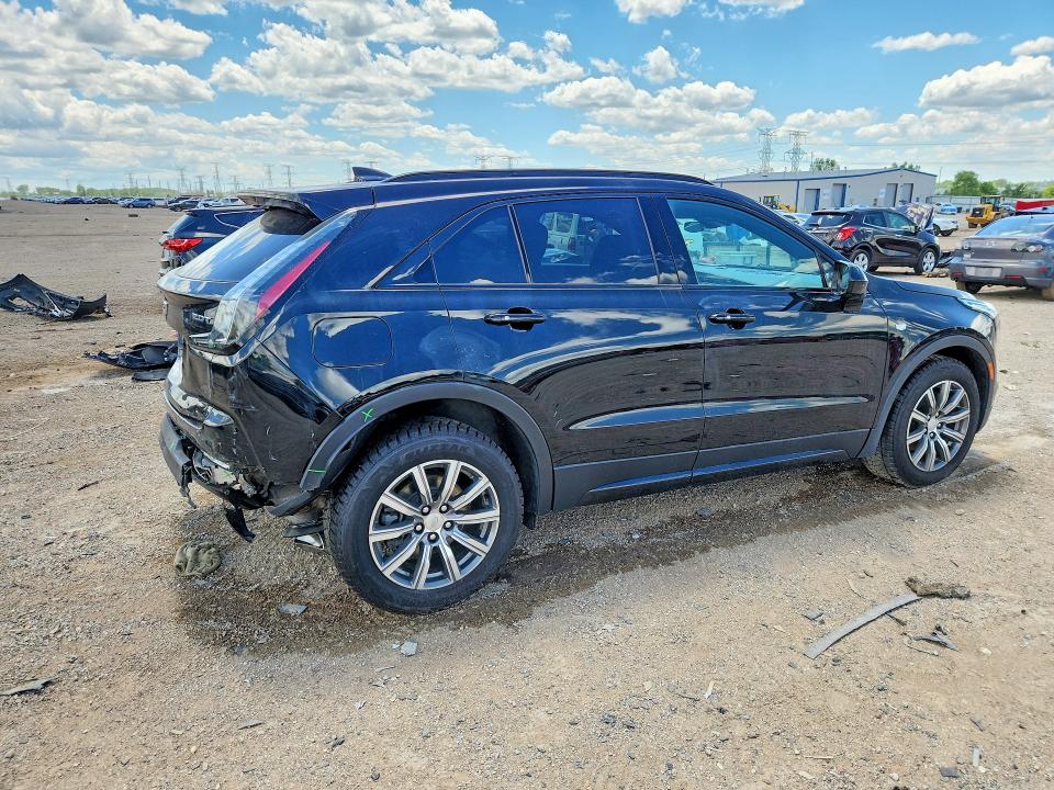 56518216 :رقم المزاد ، 1GYFZER43KF104656 vin ، 2019 Cadillac Xt4 مزاد بيع