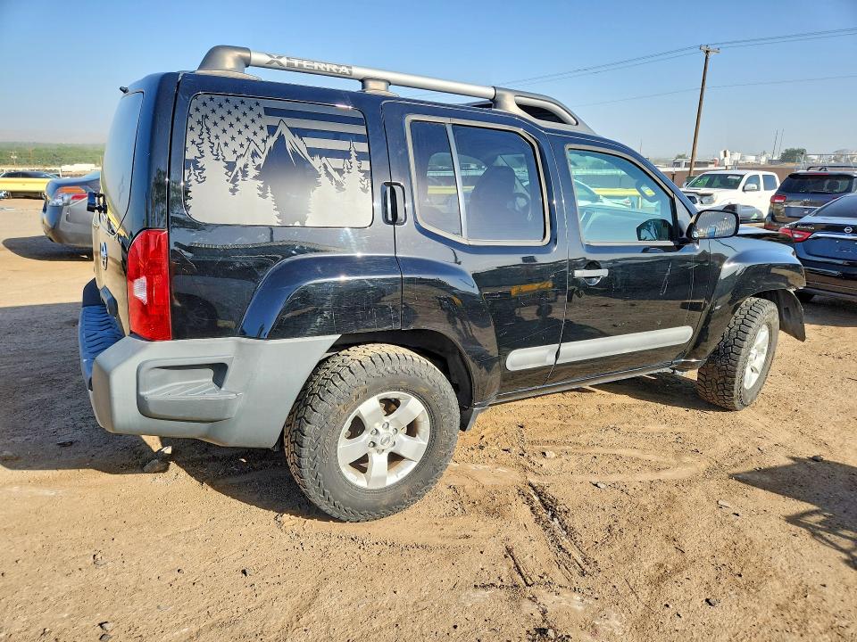 55633916 :رقم المزاد ، 5N1AN0NU1DN815751 vin ، 2013 Nissan Xterra مزاد بيع