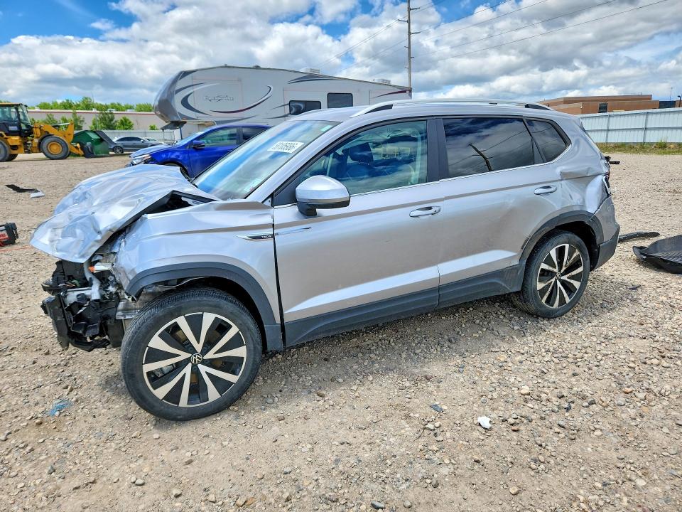 58105986 :رقم المزاد ، 3VVYX7B23PM302431 vin ، 2023 Volkswagen Taos مزاد بيع