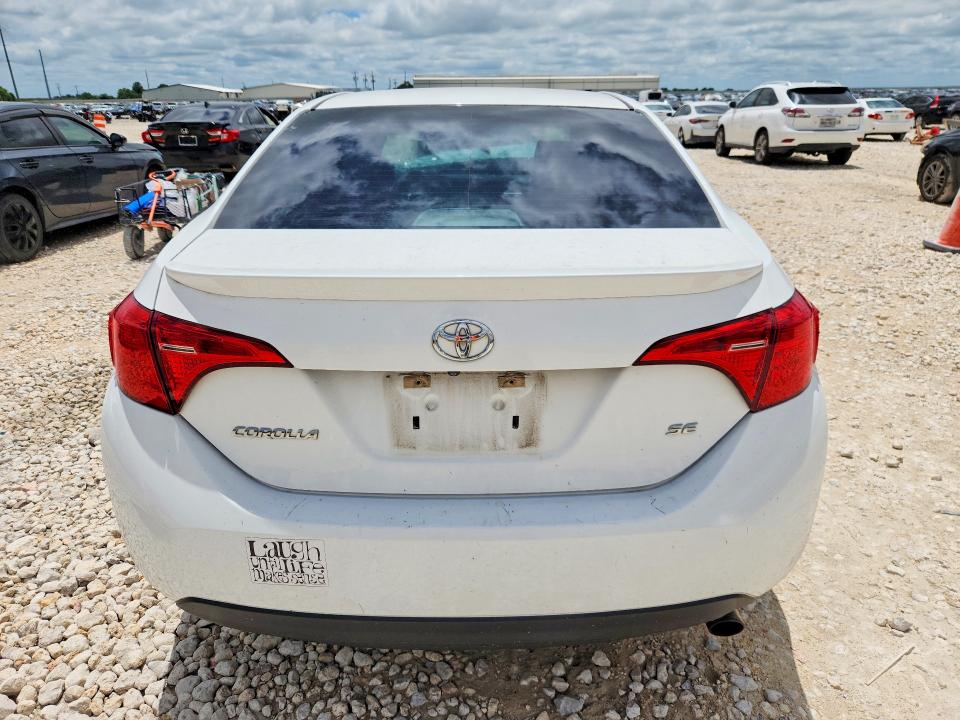 Продаж на аукціоні авто 2017 Toyota Corolla, vin: 5YFBURHE6HP599599, номер лоту: 57823566