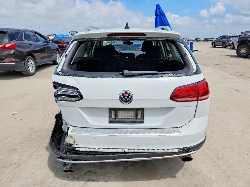 Продажа на аукционе авто 2018 Volkswagen Golf Alltrack, vin: 3VWH17AU9JM756996, номер лота: 56605386