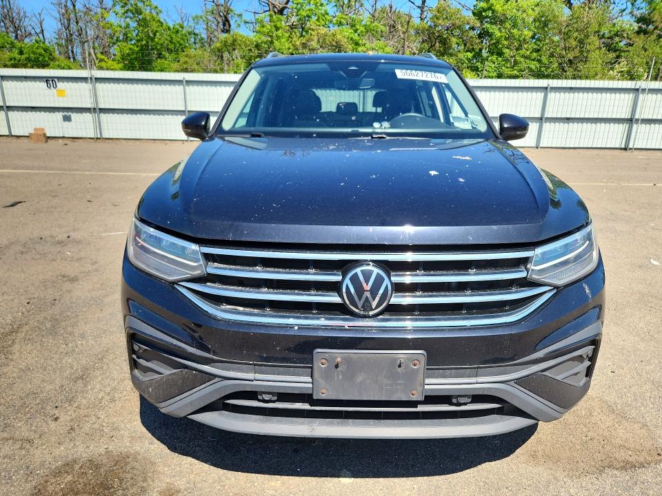 2022 Volkswagen Tiguan მანქანა იყიდება აუქციონზე, vin: 3VV2B7AX0NM037529, აუქციონის ნომერი: 56627276