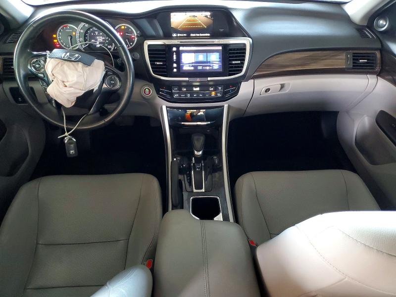 Продажа на аукционе авто 2017 Honda Accord, vin: 1HGCR2F89HA011081, номер лота: 57609906