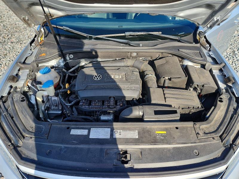 2016 Volkswagen Passat მანქანა იყიდება აუქციონზე, vin: 1VWBS7A36GC038469, აუქციონის ნომერი: 58991786