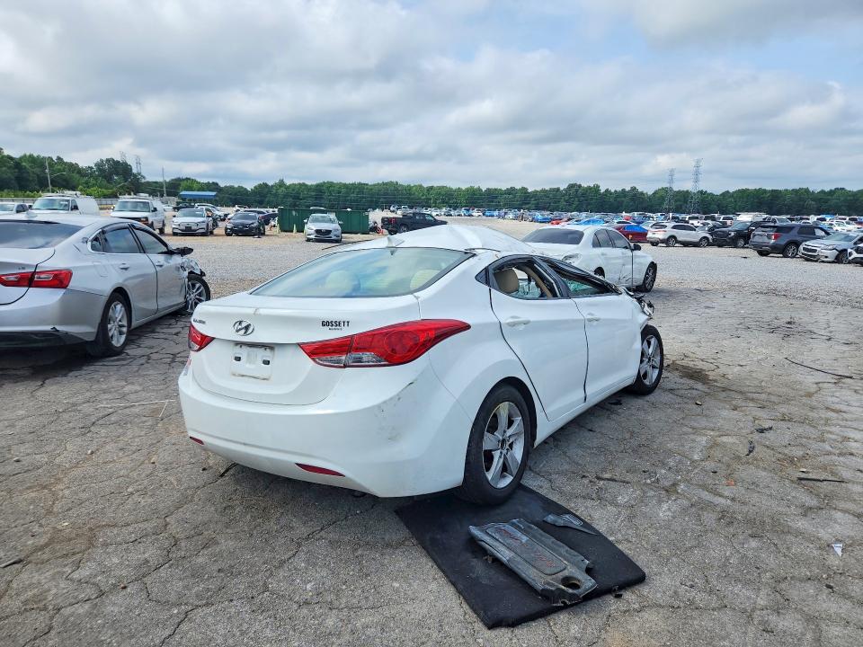 Продажа на аукционе авто 2013 Hyundai Elantra, vin: 5NPDH4AE9DH183628, номер лота: 55428126