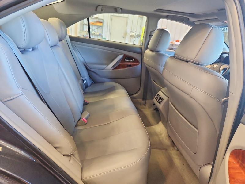 56782546 :رقم المزاد ، 4T1BF3EK7AU059412 vin ، 2010 Toyota Camry مزاد بيع