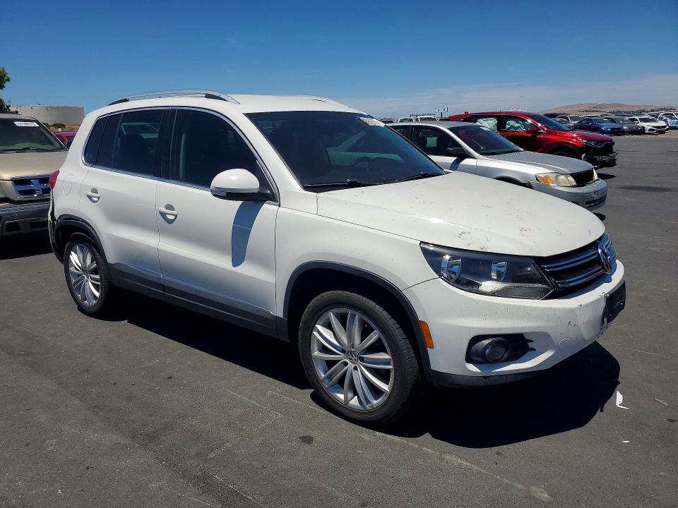 85979755 :رقم المزاد ، WVGAV7AX1CW518397 vin ، 2012 Volkswagen Tiguan مزاد بيع