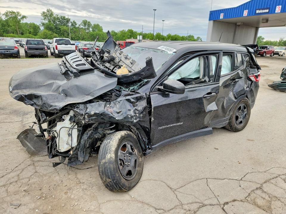 56565996 :رقم المزاد ، 3C4NJCAB9KT844368 vin ، 2019 Jeep Compass مزاد بيع