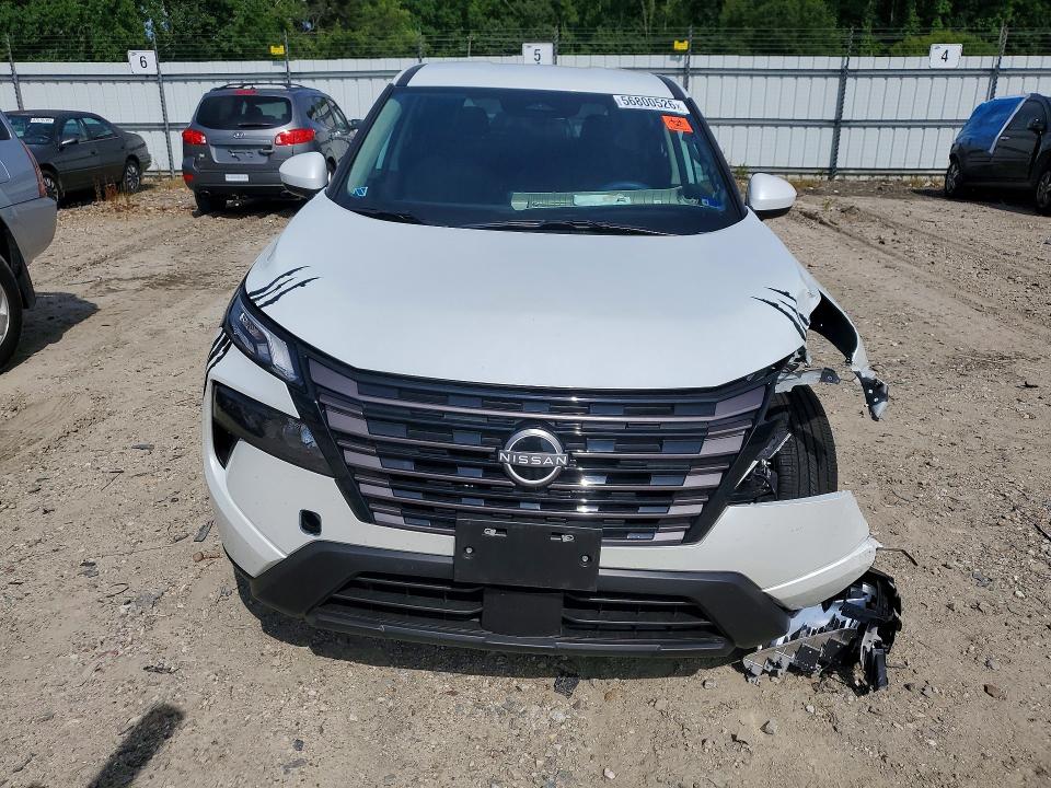56800526 :رقم المزاد ، 5N1BT3BA4TC783815 vin ، 2026 Nissan Rogue مزاد بيع