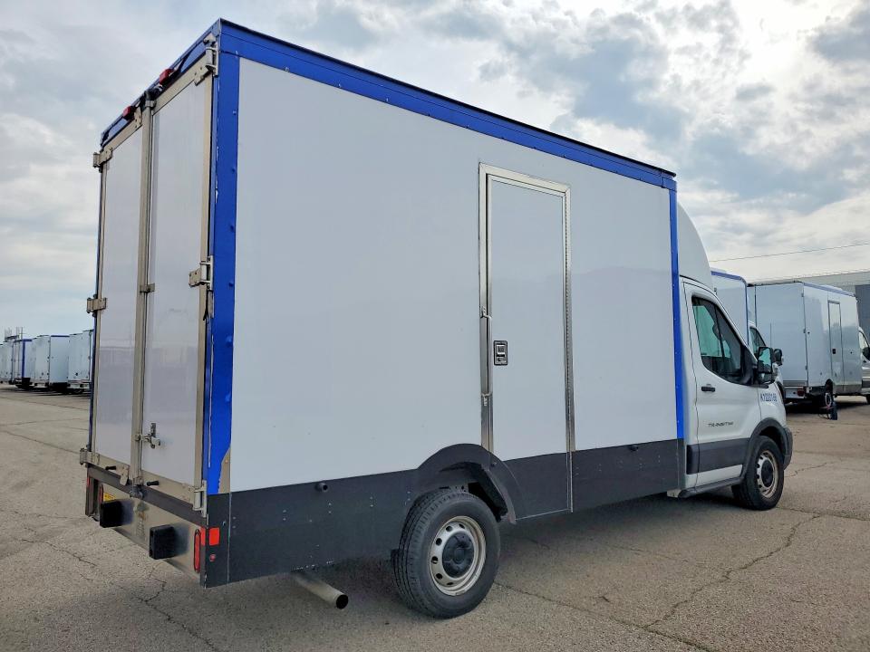 2022 Ford Transit მანქანა იყიდება აუქციონზე, vin: 1FDBW5Z81NKA39667, აუქციონის ნომერი: 55902276