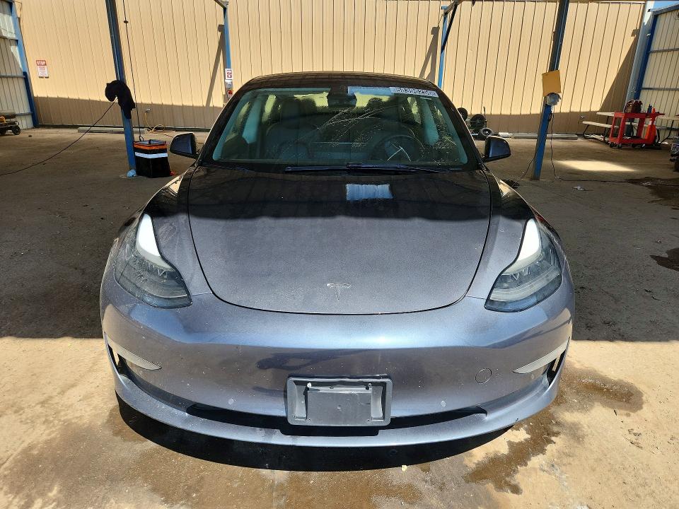 58396256 :رقم المزاد ، 5YJ3E1EA0NF370024 vin ، 2022 Tesla Model 3 مزاد بيع