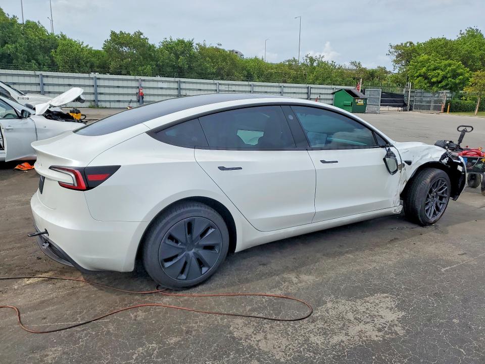 2026 Tesla Model 3 მანქანა იყიდება აუქციონზე, vin: 5YJ3E1EA5TF154778, აუქციონის ნომერი: 57584666