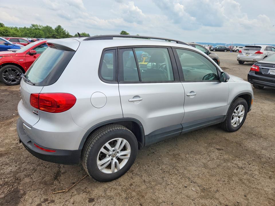 Aukcja sprzedaży 2016 Volkswagen Tiguan, vin: WVGBV7AX6GW003647, numer aukcji: 57916536